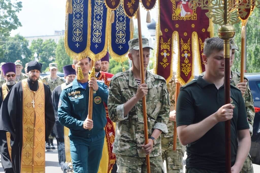 Крестный ход "Церковь и армия" Барановичи МЧС